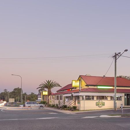 D'Aguilar Hotel Motel エクステリア 写真
